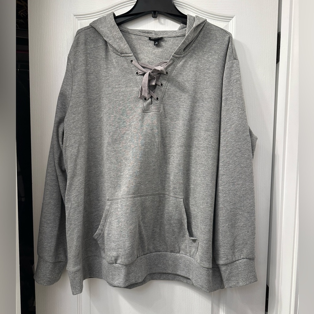 Torrid women’s sweater
